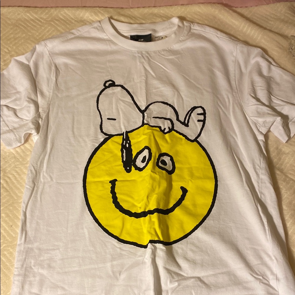 H&M White Snoopy Graphic Tee